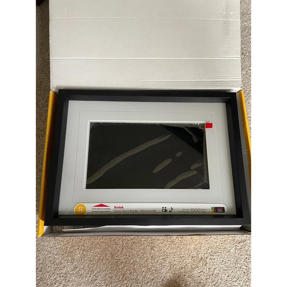 Kodak EasyShare M820 8 Inch Digital Photo Frame Black Shadowbox Multimedia 128MB